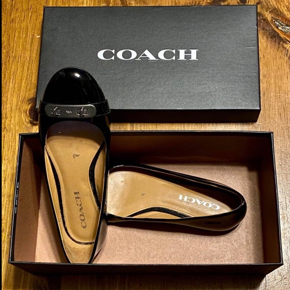 Coach Flats